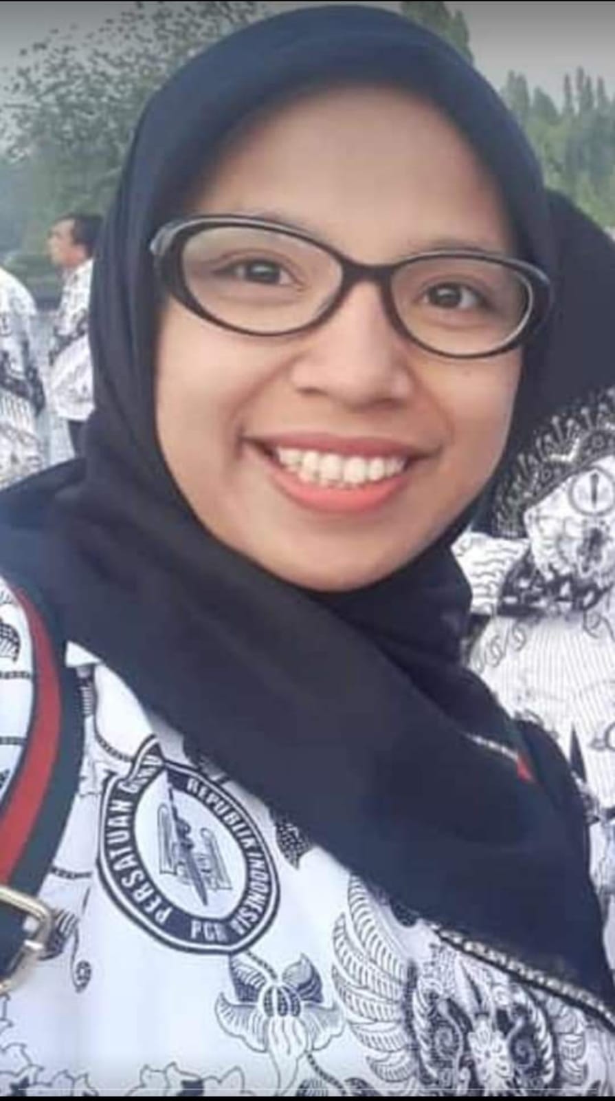 Yusra Mutiara Yuza, S.Pd